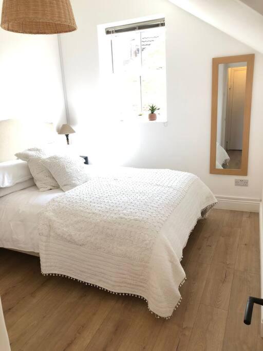 Appartement A Perfectly Located Bright, Modern ,Victorian Flat à Tunbridge Wells Extérieur photo